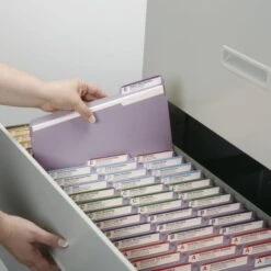 Smead Reinforced Top Tab Colored File Folders, 1/3-Cut Tabs: Assorted, Legal Size, 0.75" Expansion, Lavender, 100/Box -Office Supplies Shop 590b23a80f829dc173e607a0e20a084338